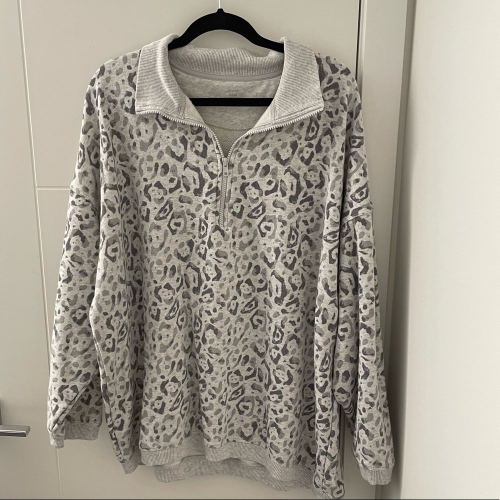 Aerie Women’s Grey Leopard Printed Quarter Zip Sweatshirt